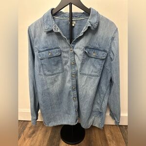 Women’s XL L.L. Bean Blue Button Down 100% cotton